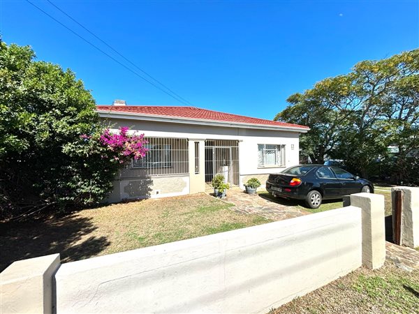 3 Bed House in Newton Park