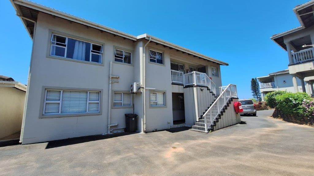 2 Bed Apartment in Melville photo number 9