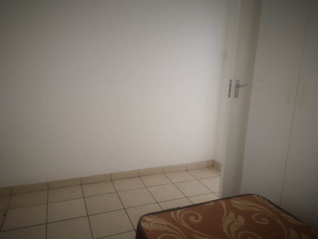 1.5 Bed Apartment in Musgrave photo number 7