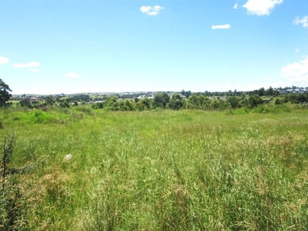 957 m² Land