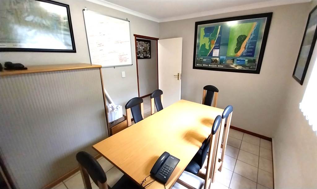 430  m² Office Space in Northmead photo number 11