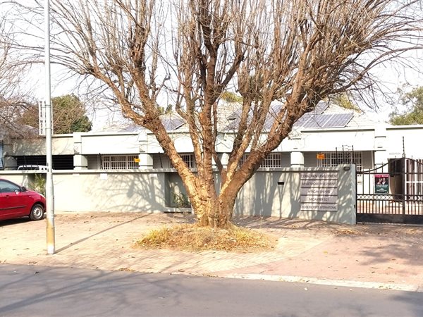 430  m² Office Space in Northmead
