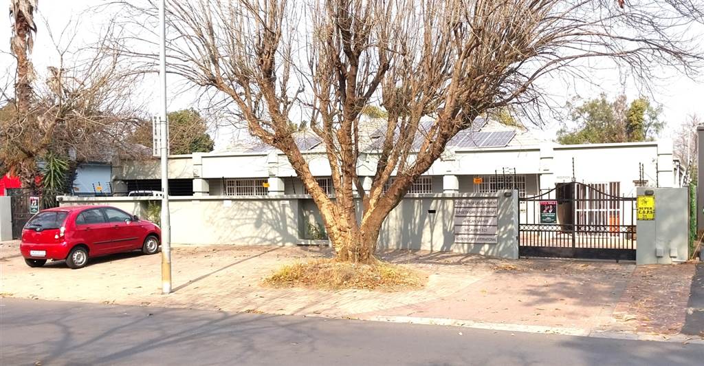 430  m² Office Space in Northmead photo number 1