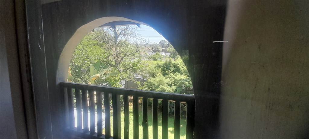 3 Bed Townhouse in Northcliff photo number 11