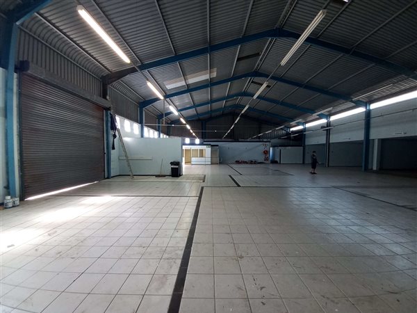 750  m² Industrial space