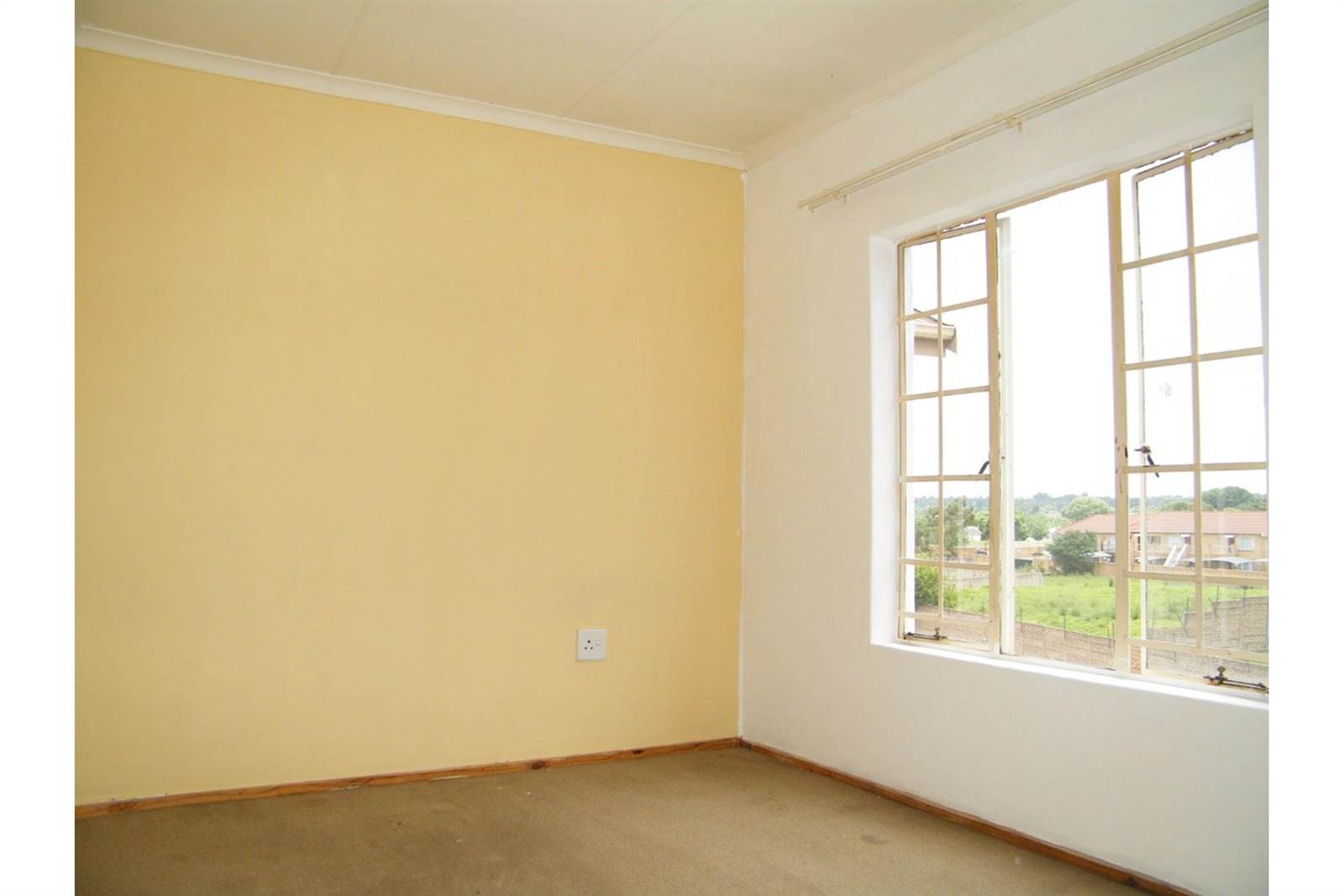 2 Bed Apartment in Rynfield photo number 11