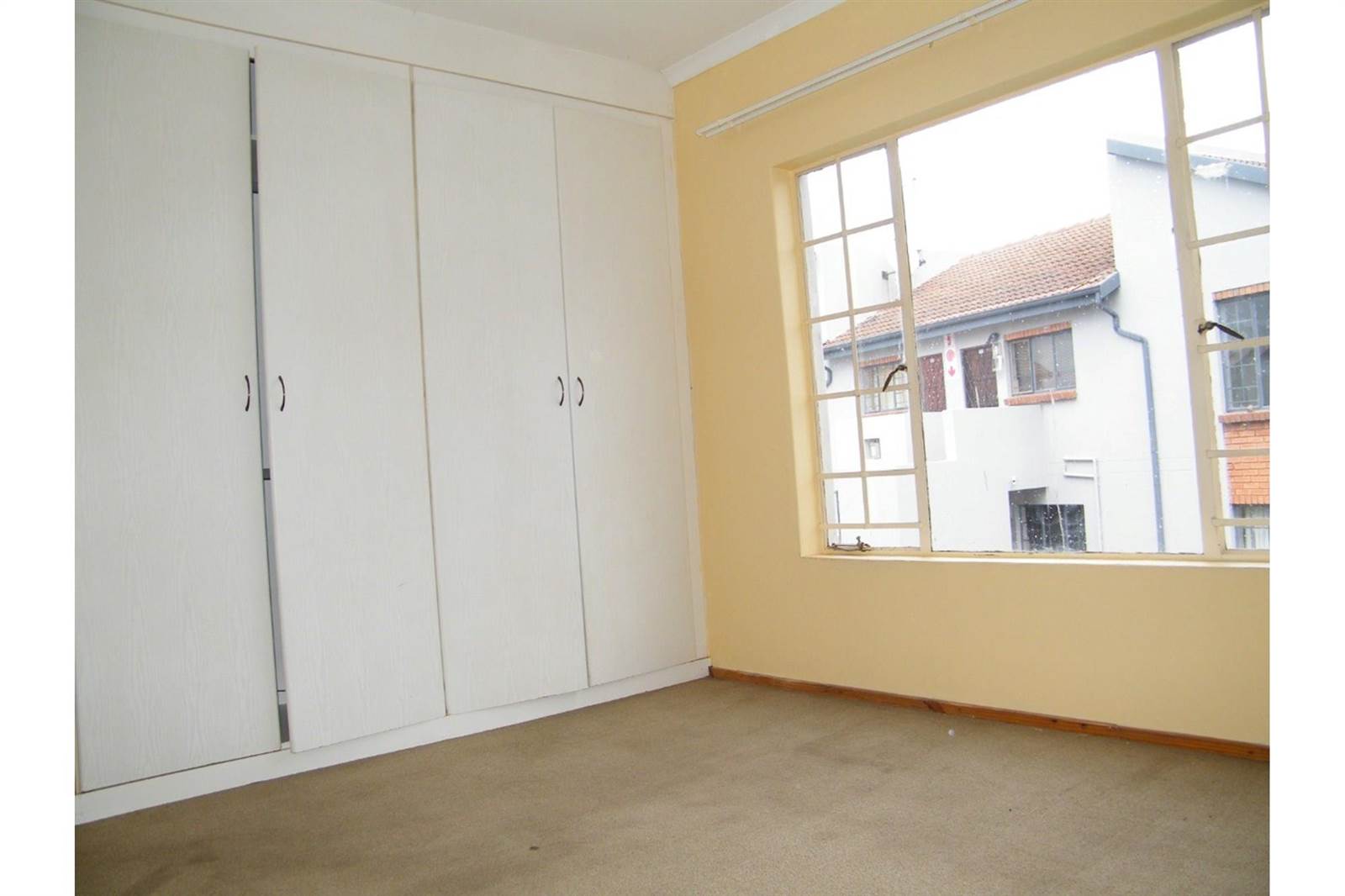 2 Bed Apartment in Rynfield photo number 8