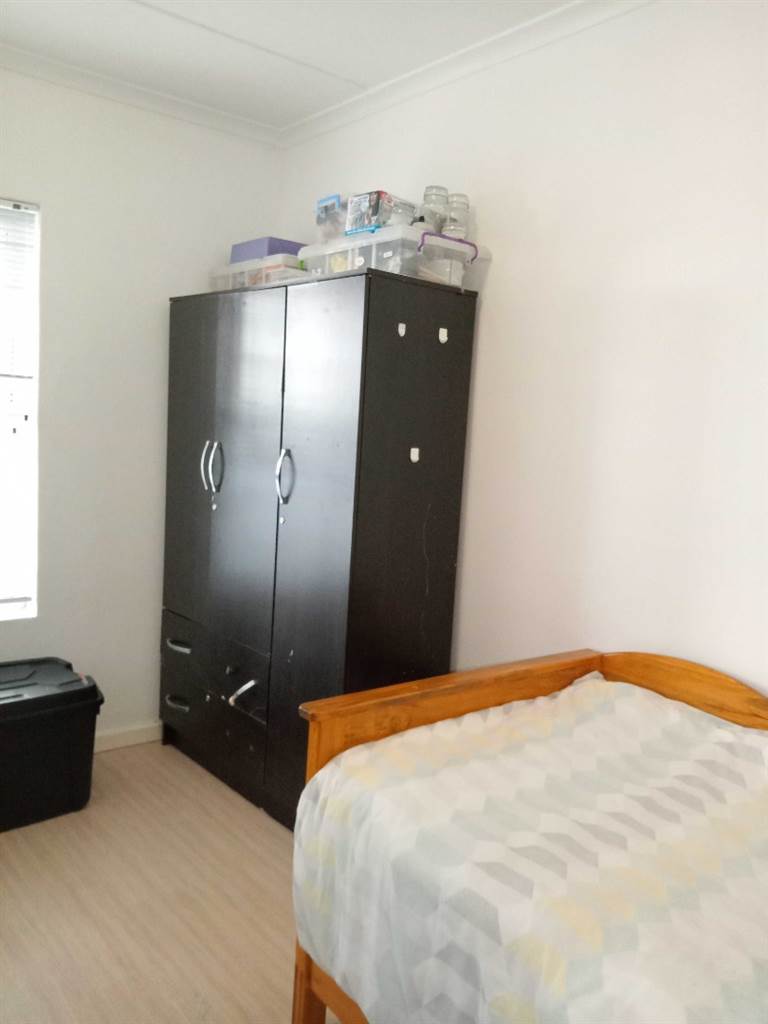 2 Bed Apartment in Costa Da Gama photo number 21
