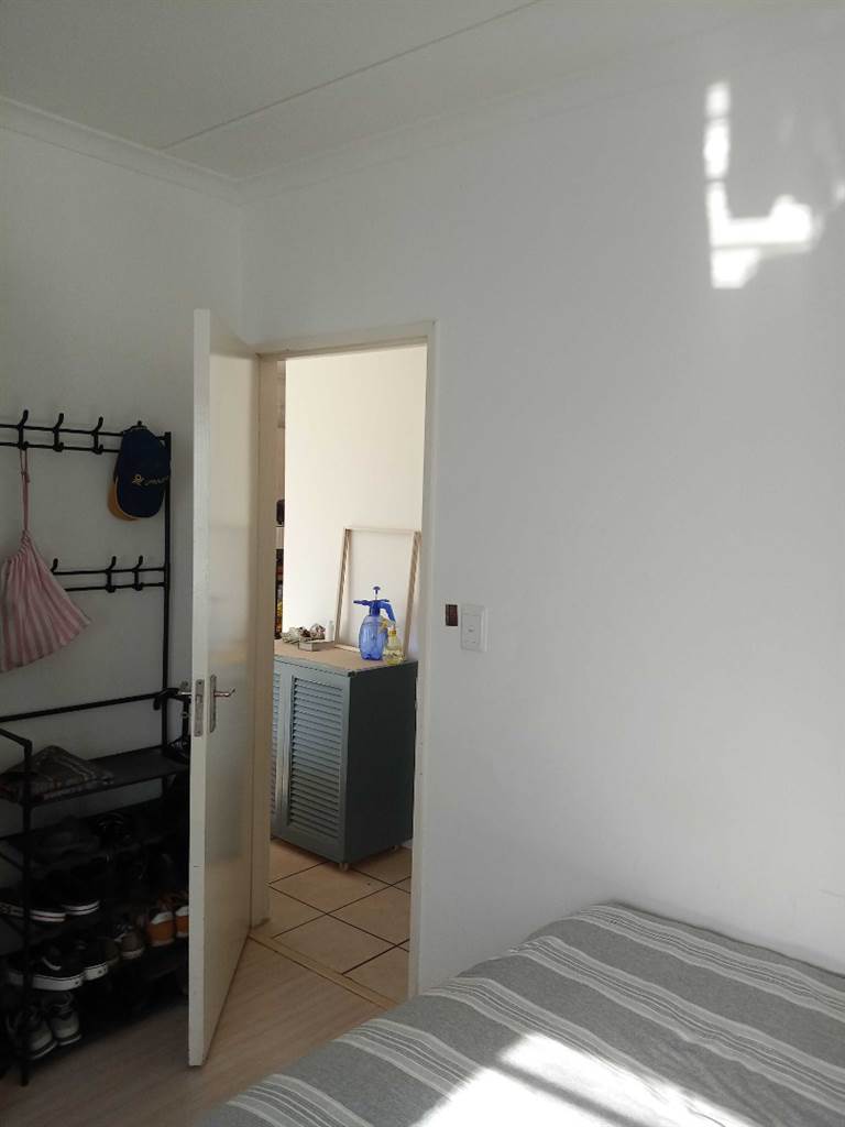 2 Bed Apartment in Costa Da Gama photo number 20