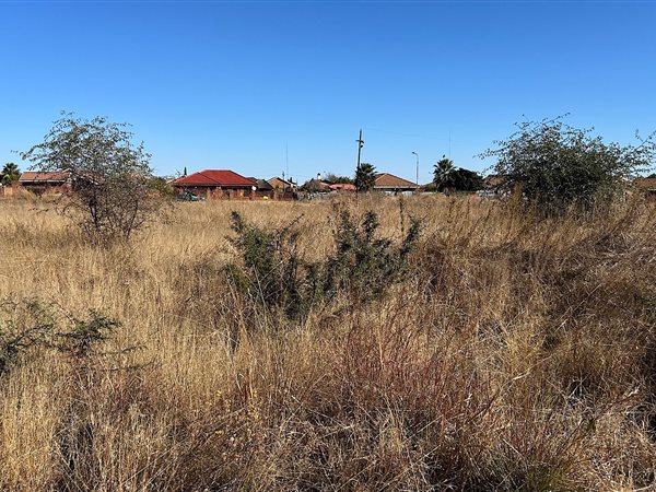 1 060 m² Land 1 060 m² Land