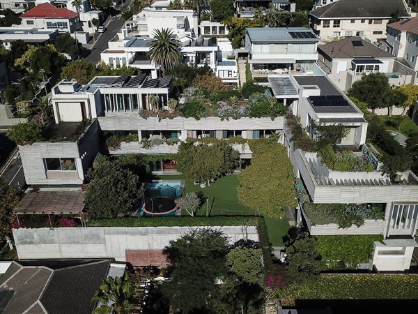 8 Bed House in Fresnaye