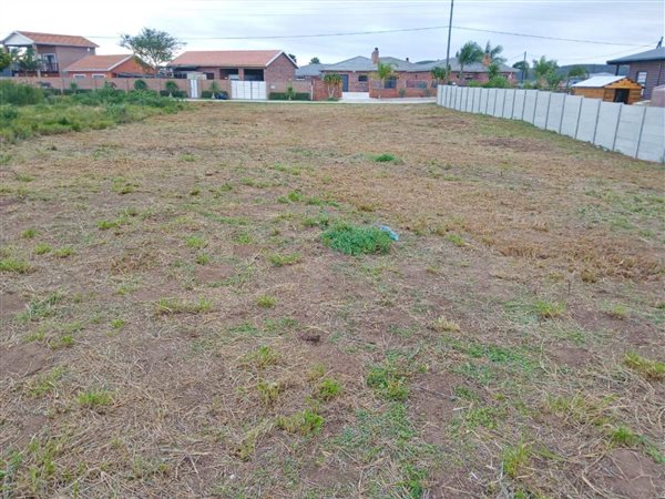 1 000 m² Land 1 000 m² Land