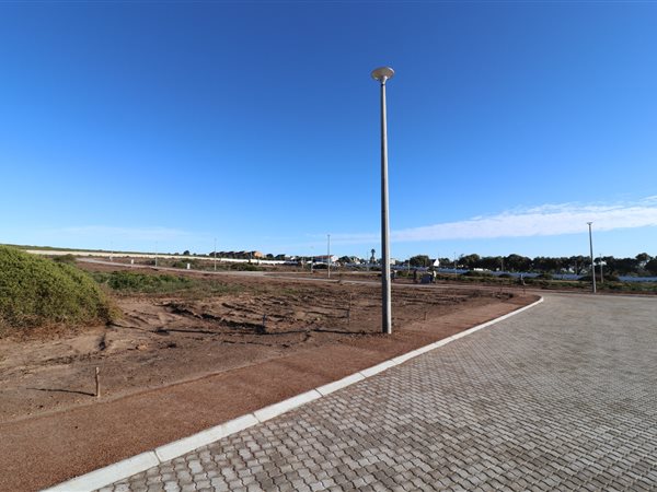348 m² Land available in Yzerfontein