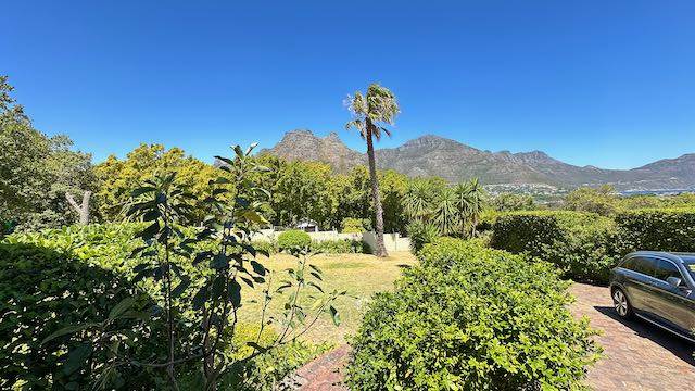 3 Bed House in Hout Bay and surrounds photo number 4
