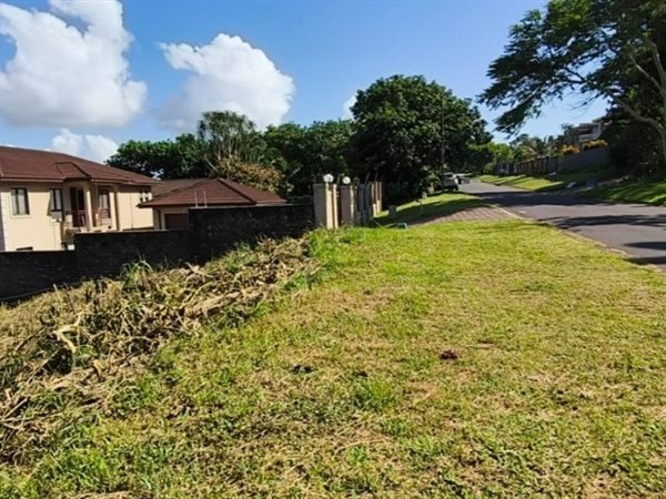 900 m² Land