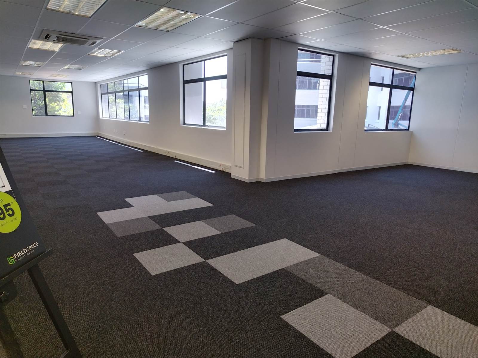 269  m² Office Space in Sunninghill photo number 2