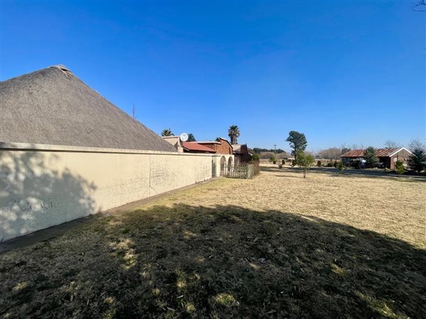 3 Bedroom House 3 Bedroom House