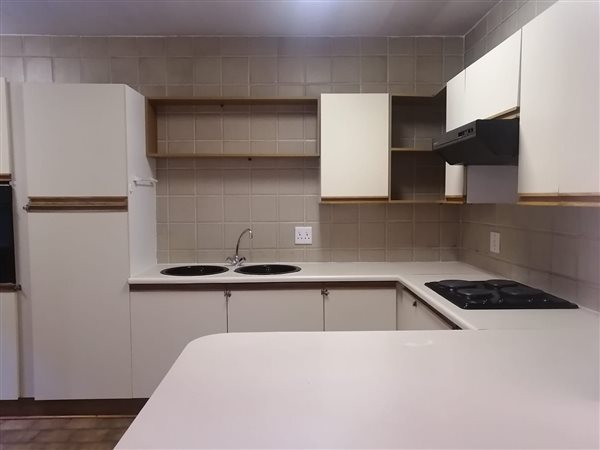 3 Bedroom Townhouse 3 Bedroom Townhouse