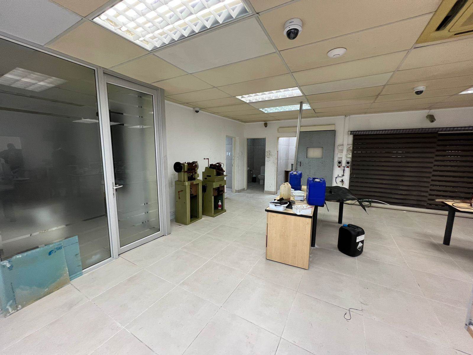 480  m² Commercial space in Rivonia photo number 14
