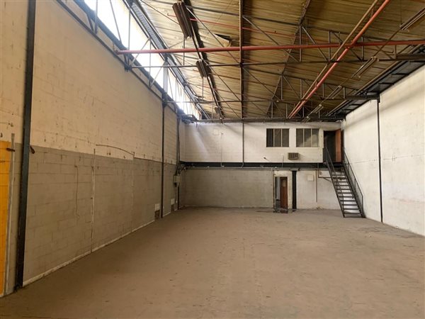 599 m² Commercial space 599 m² Commercial space