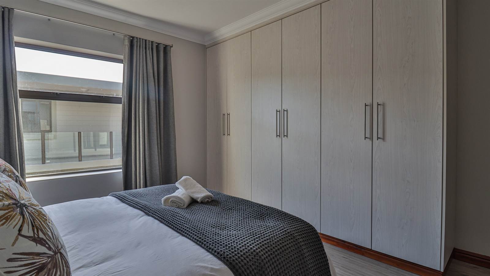 2 Bed Apartment in Da Nova photo number 6