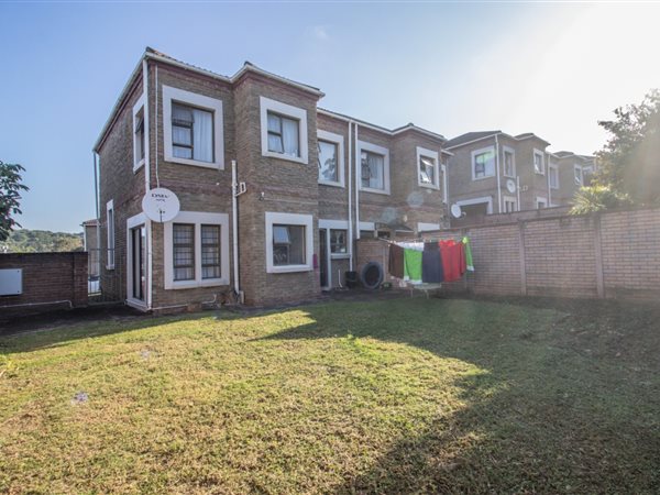 3 Bedroom Townhouse