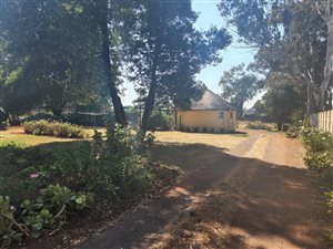 1.5 ha Farm in Zesfontein AH