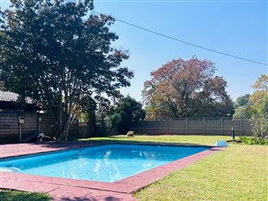 5 Bed House in Three Rivers East
