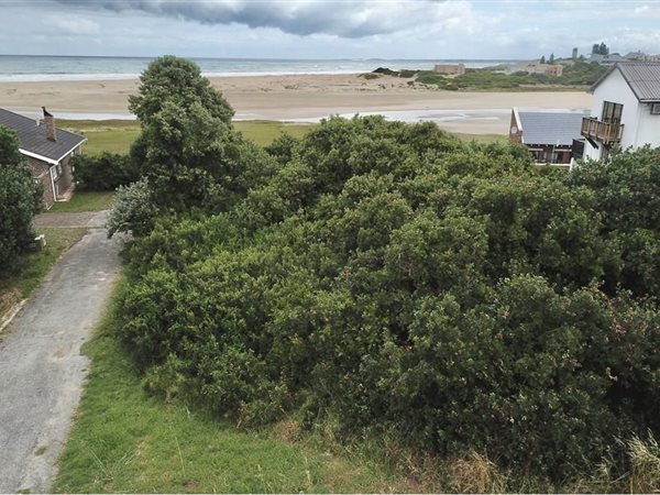 428 m² Land available in Aston Bay