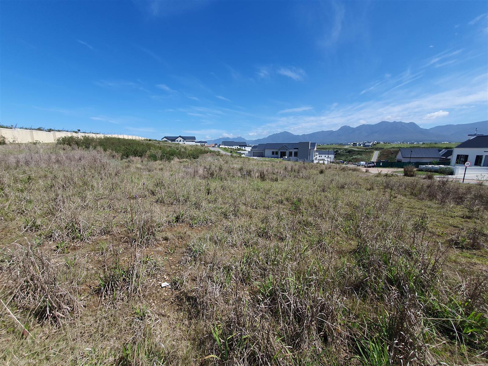 1196 m² Land available in Kingswood Golf Estate photo number 6