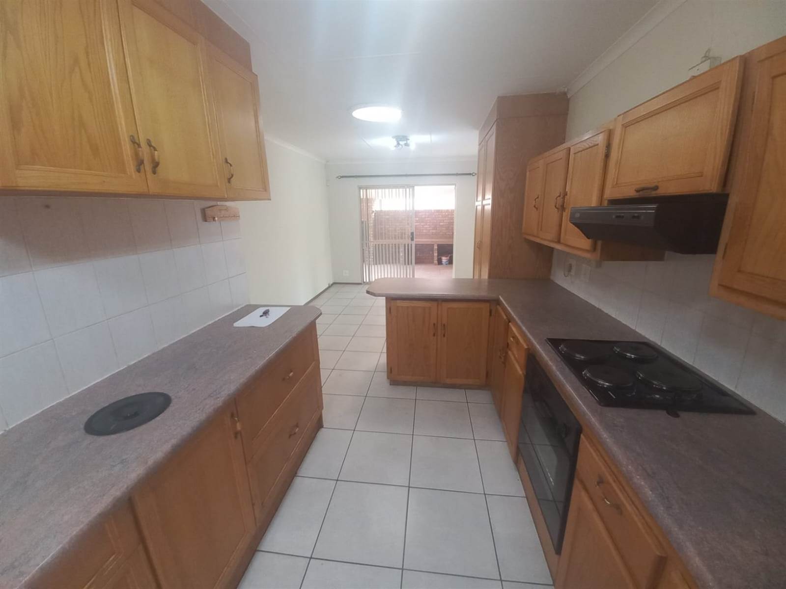 3 Bed House in Highveld photo number 4