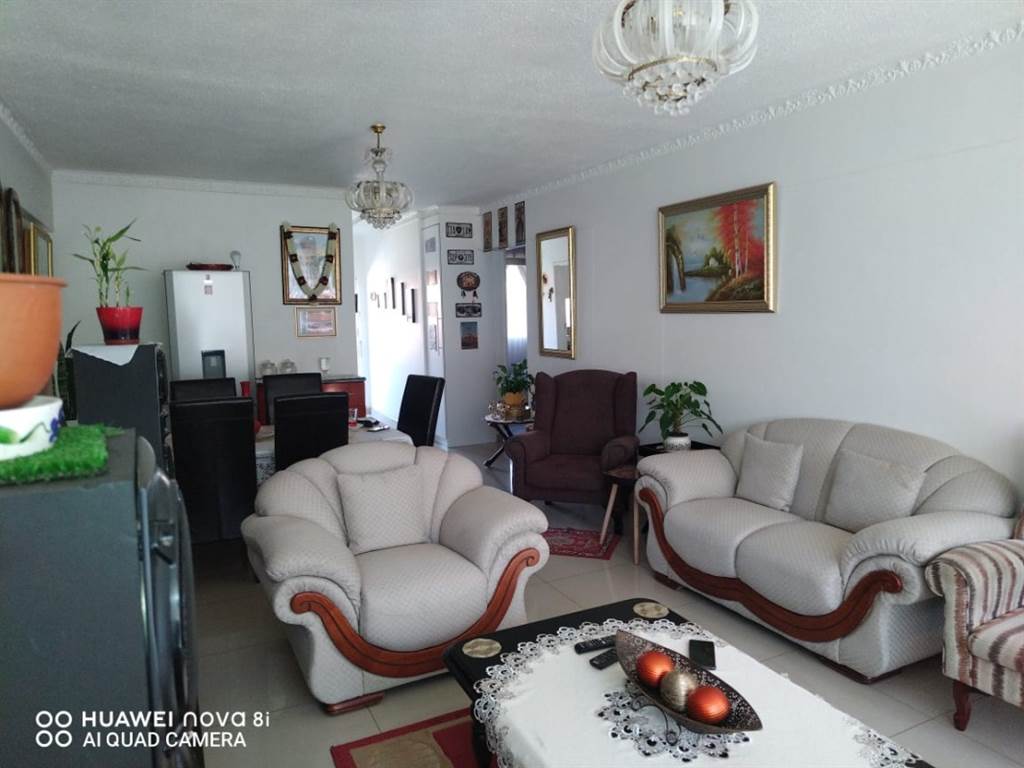 2 Bed Townhouse in Benoni CBD photo number 7