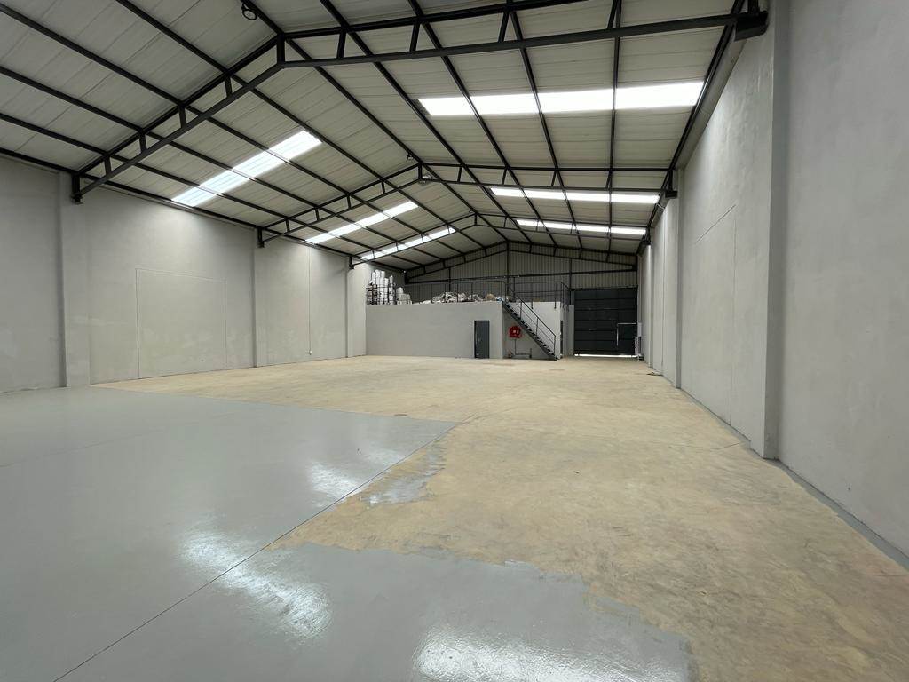 483  m² Industrial space in Roodepoort Central photo number 3