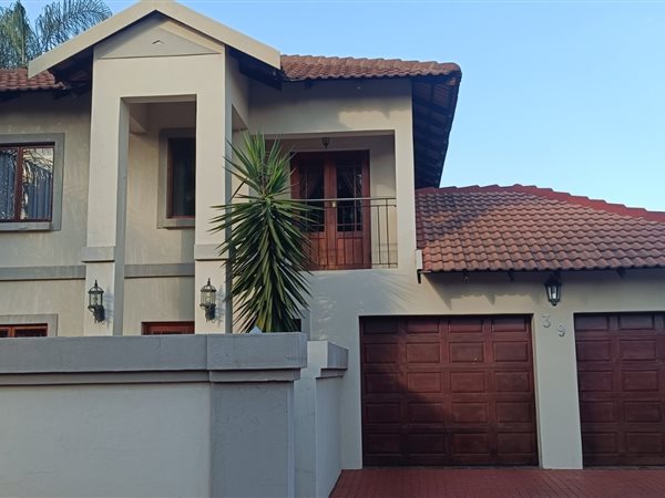 3 Bedroom House 3 Bedroom House