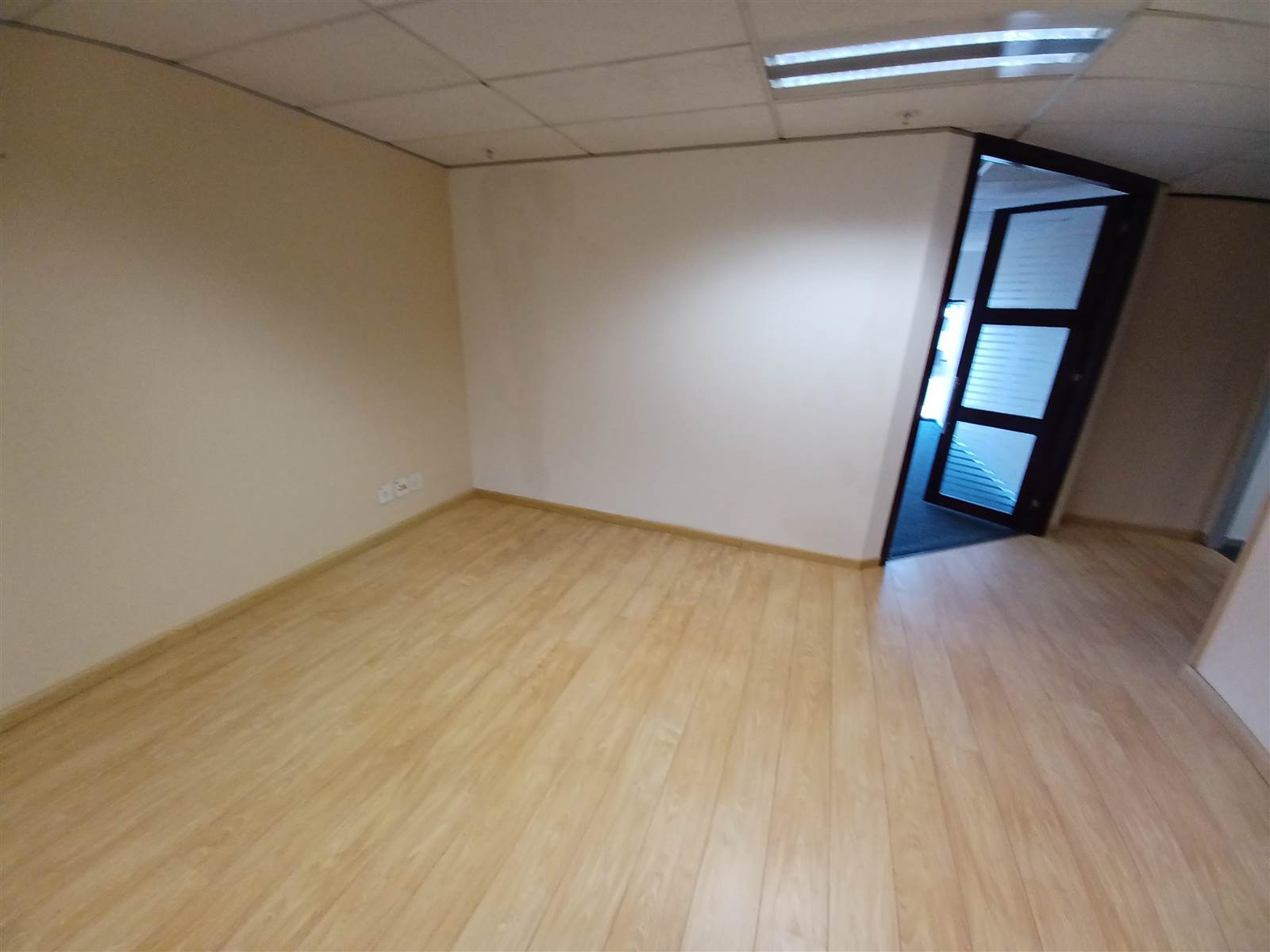 268  m² Commercial space in Sandown photo number 8