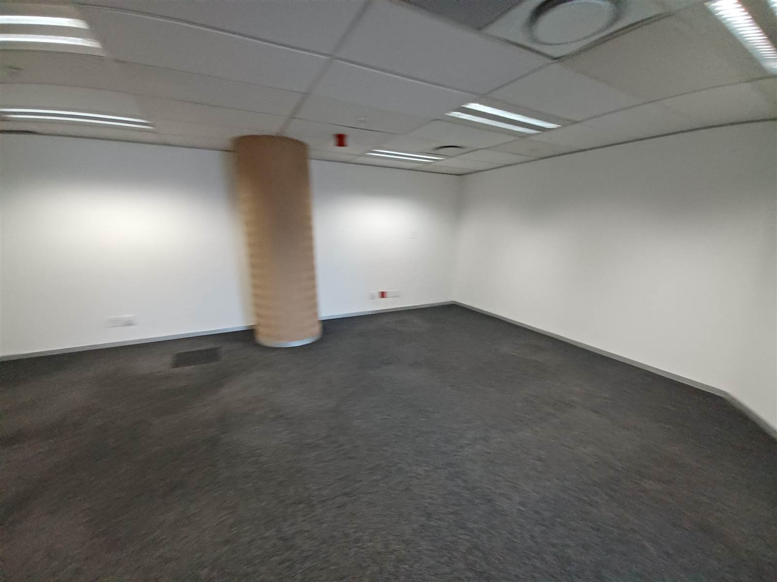 268  m² Commercial space in Sandown photo number 26