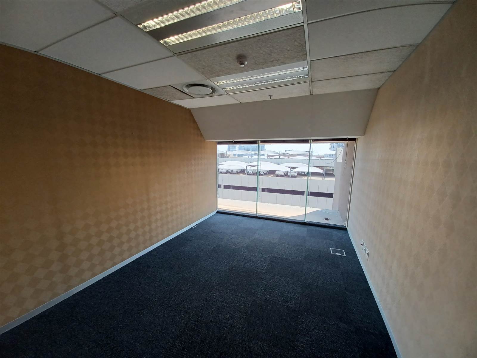 268  m² Commercial space in Sandown photo number 17