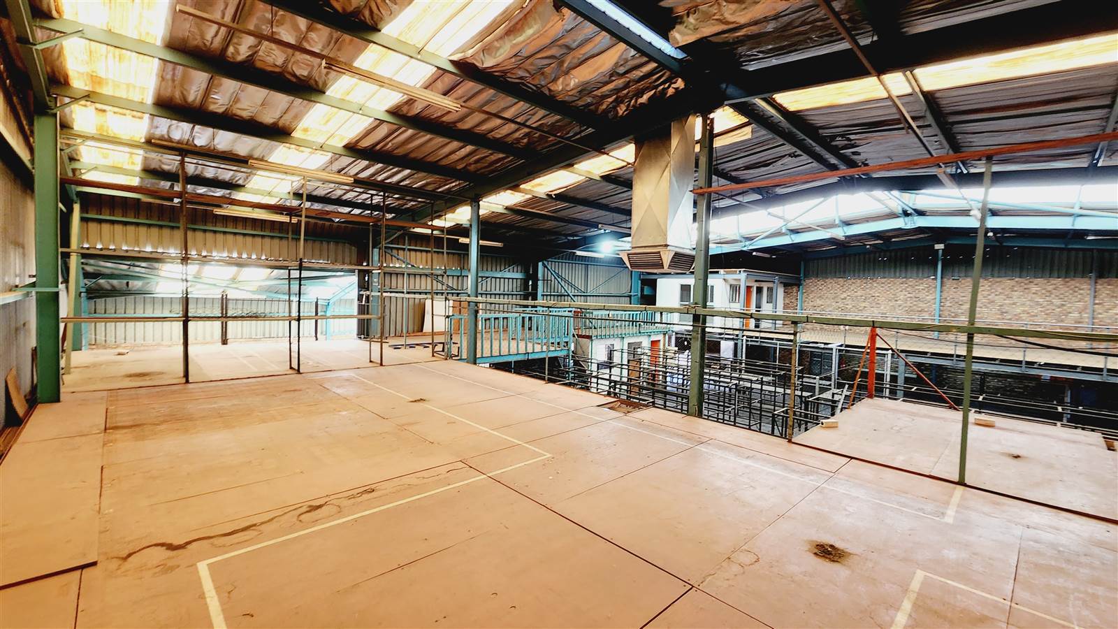 990  m² Industrial space in Kya Sands photo number 26