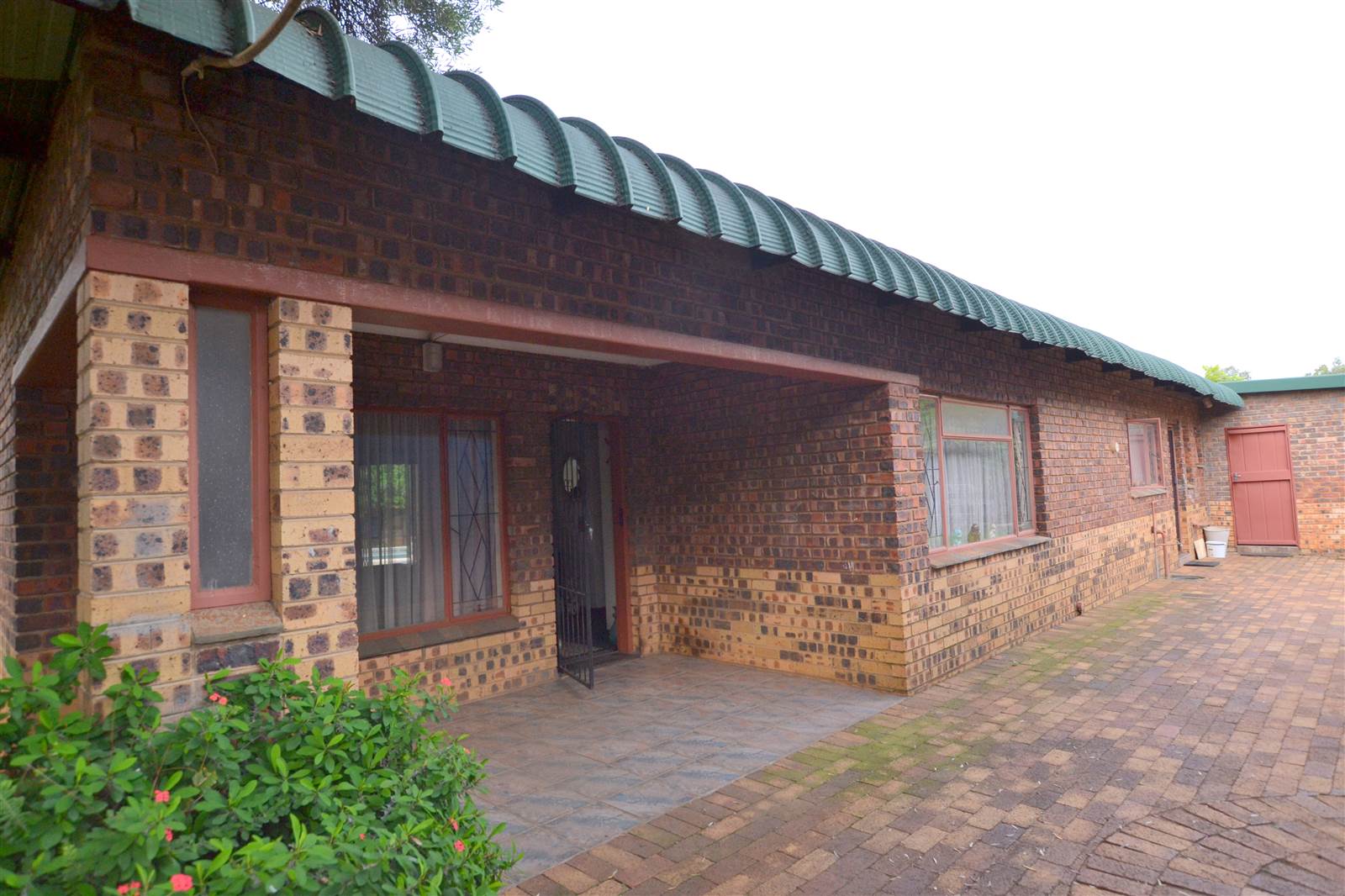 4 Bed House in Pretoria North photo number 28