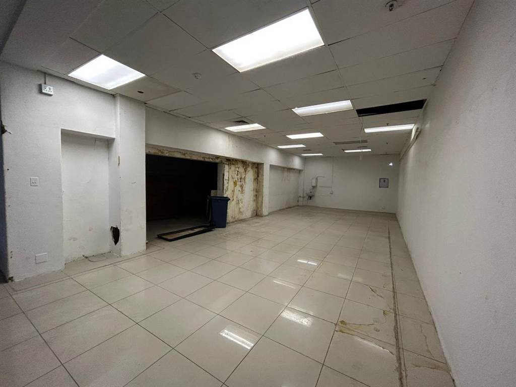 179  m² Commercial space in Florida North photo number 14