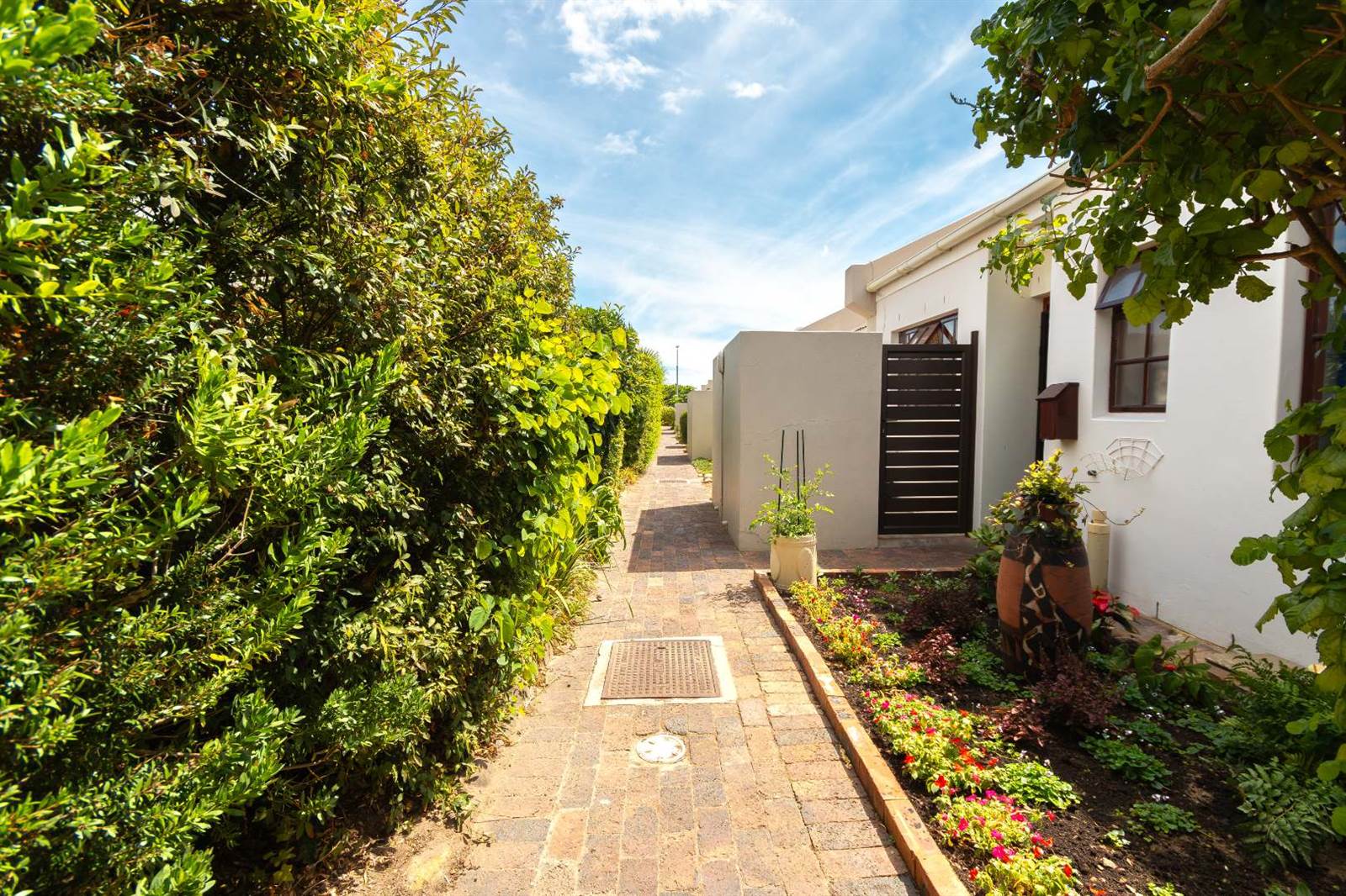 2 Bed Townhouse in Bizweni photo number 24