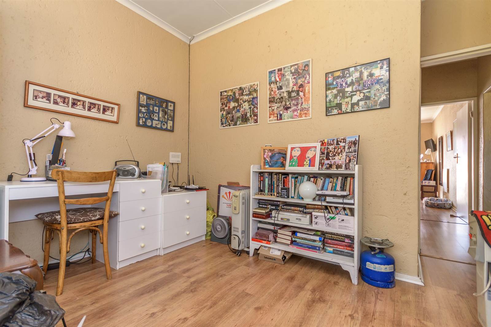 2 Bed Apartment in Corlett Gardens photo number 10