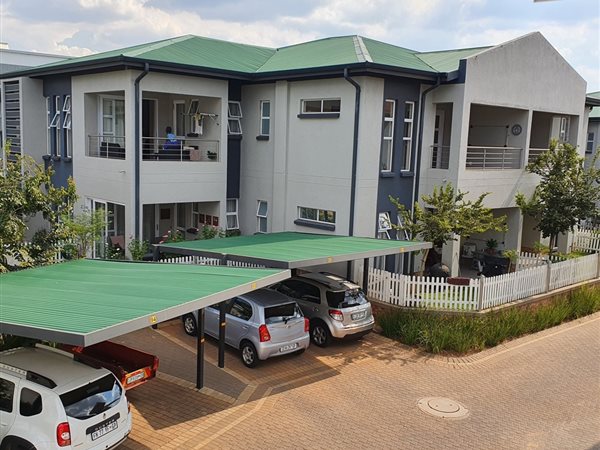 2 Bedroom Townhouse 2 Bedroom Townhouse