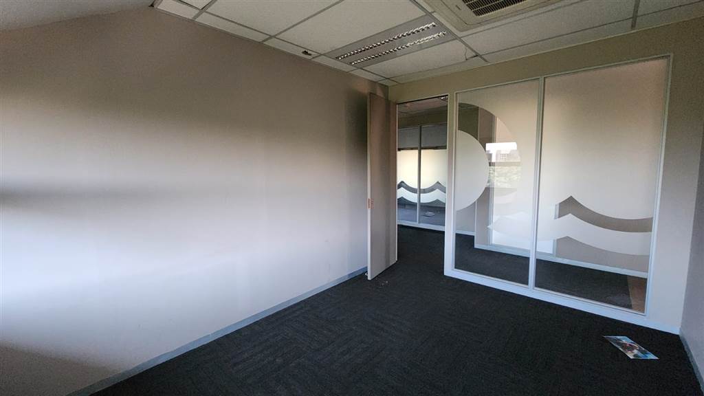 3757  m² Commercial space in Centurion CBD photo number 3