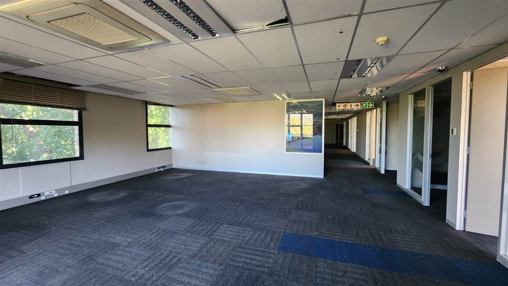 3757  m² Commercial space in Centurion CBD photo number 10