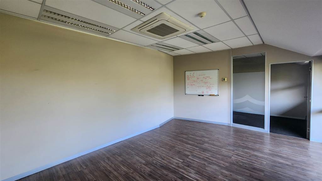 3757  m² Commercial space in Centurion CBD photo number 17