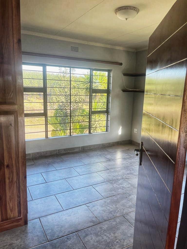 2 Bed House in Sabie photo number 14