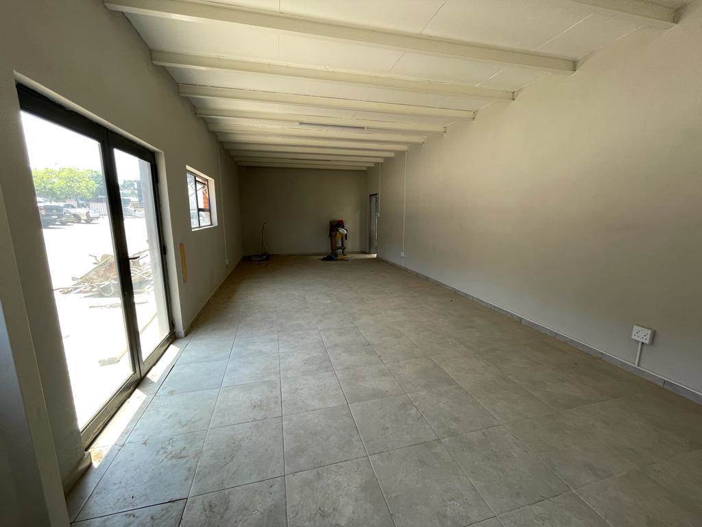 718  m² Industrial space in Roodepoort Central photo number 9