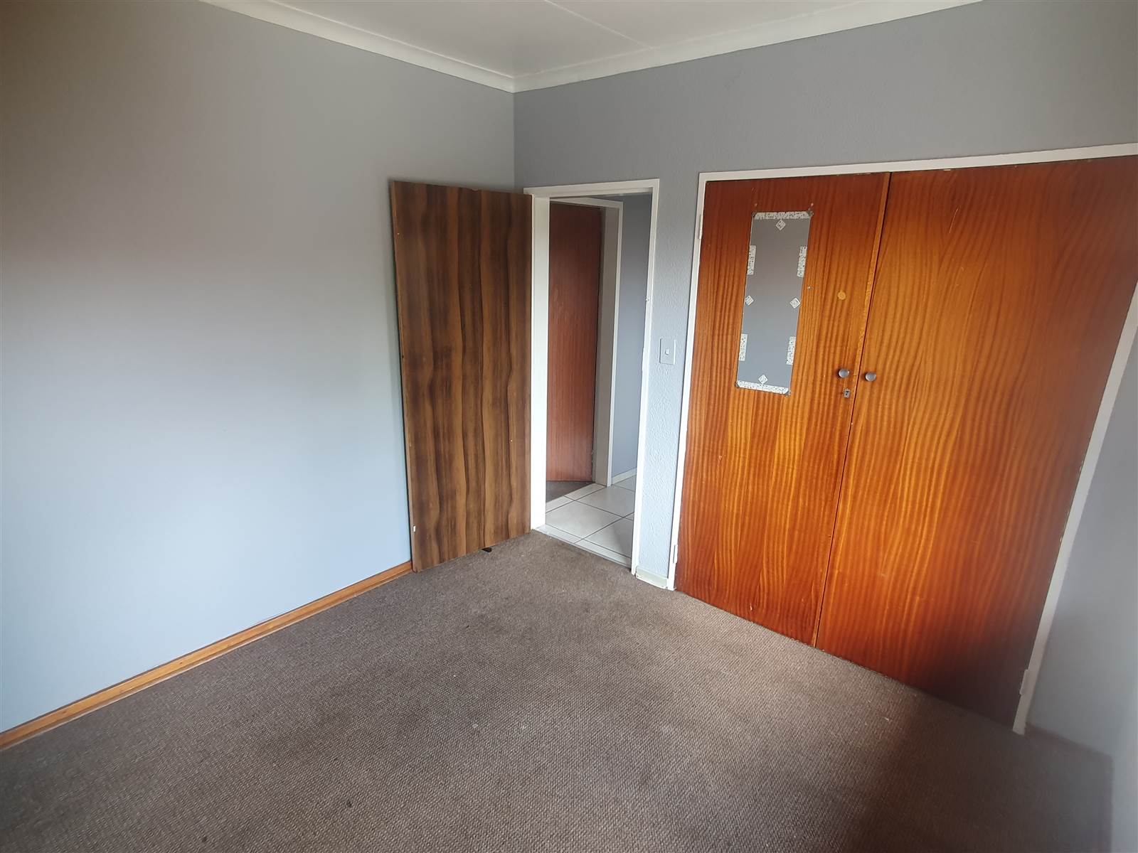 2 Bed Flat in Casseldale photo number 10