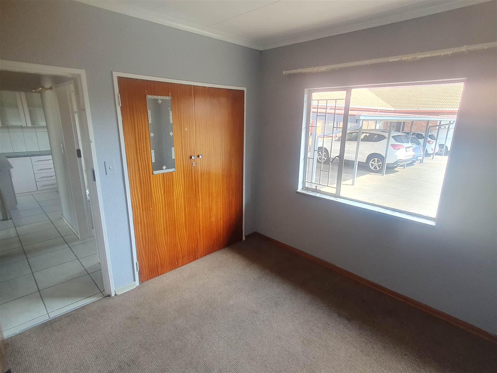 2 Bed Flat in Casseldale photo number 9